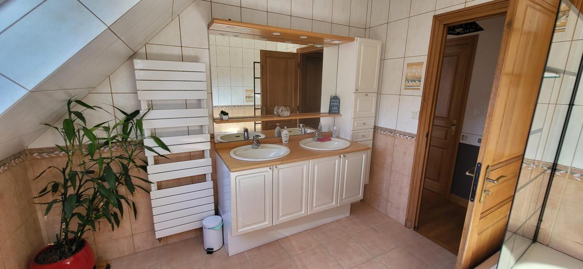 Belle Sdb Privee Avec Balcon Privatunterkunft *